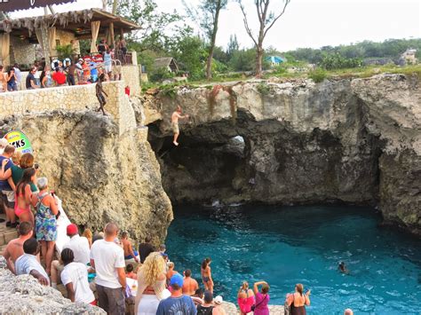 ricks cafe jamaica jump height|Ricks Cafe in Negril Jamaica (Cliff Diving In Jamaica)